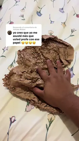 Respuesta a @Yohady Mateo  el papel que nos tenía con dudas, aquí está regalo que me encantó porque vino de una madre amable y humilde siempre atenta y cuando digo atenta no es por lo material, sino que siempre estuvo pendiente de su niña con las clases. Siempre fue una mamá al 100 de verdad que sí y agradecida con ella porque siempre se mantuvo trabajando en conjunto conmigo  #Diosesmifuerza🤌🙌 #virall♥️ #añoescolar2025🤭2026 #educationinicial❤️🤩😍😍 #docentesentiktok 