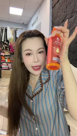 chai xịt dưỡng tóc thơm phức