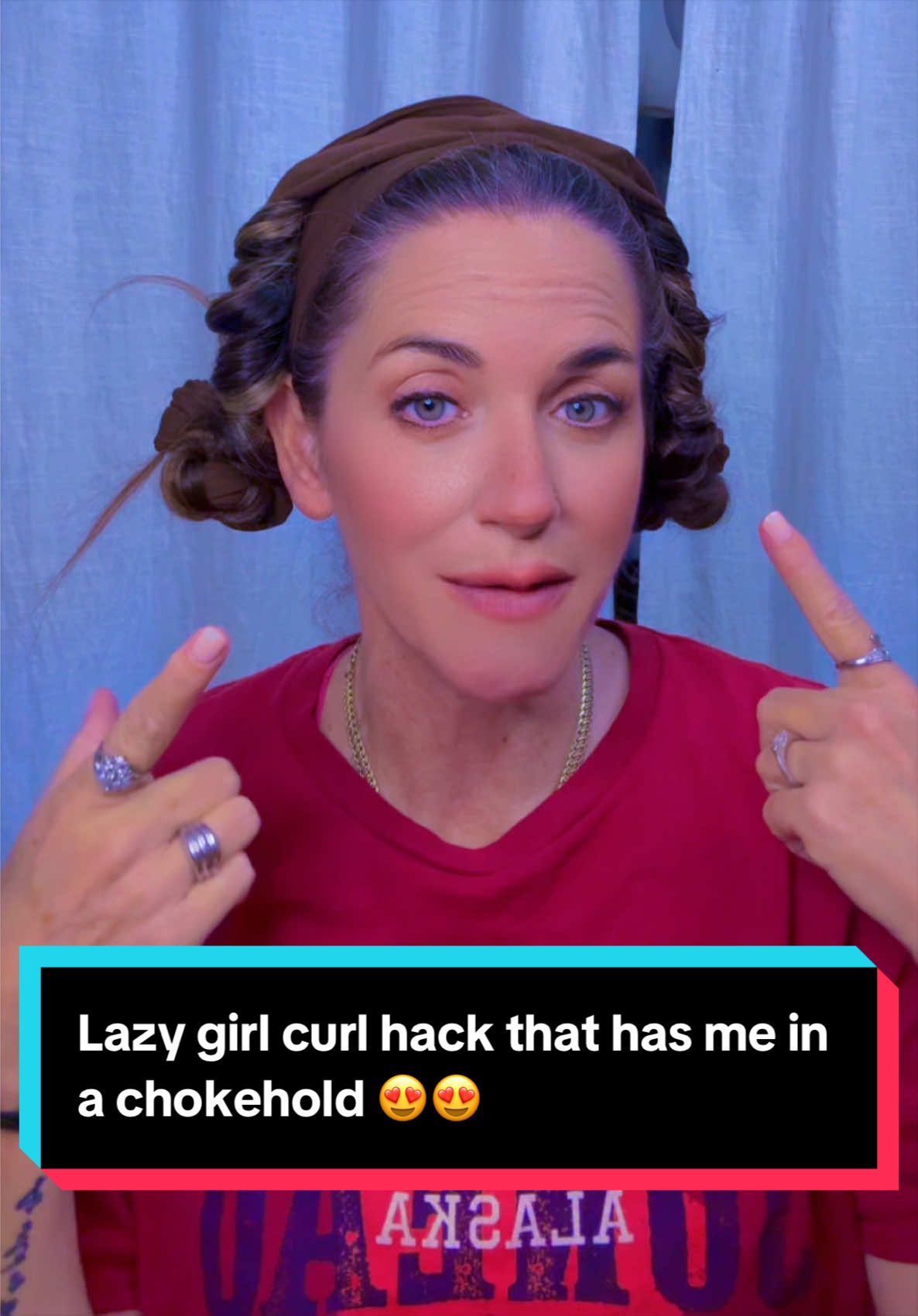 POV: this lazy girl curl hack is breaking the internet and you’ve mastered it!! #heatlesscurls #lazygirlcurls #dealsforyoudays #heatlesscurlsovernight #summervibe @Kitsch 