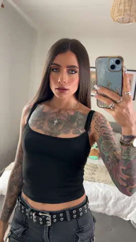 I hope you’re missing me 🐈‍⬛ #fyp #girlswithtattoos #alt #alttok #tattoogirl 
