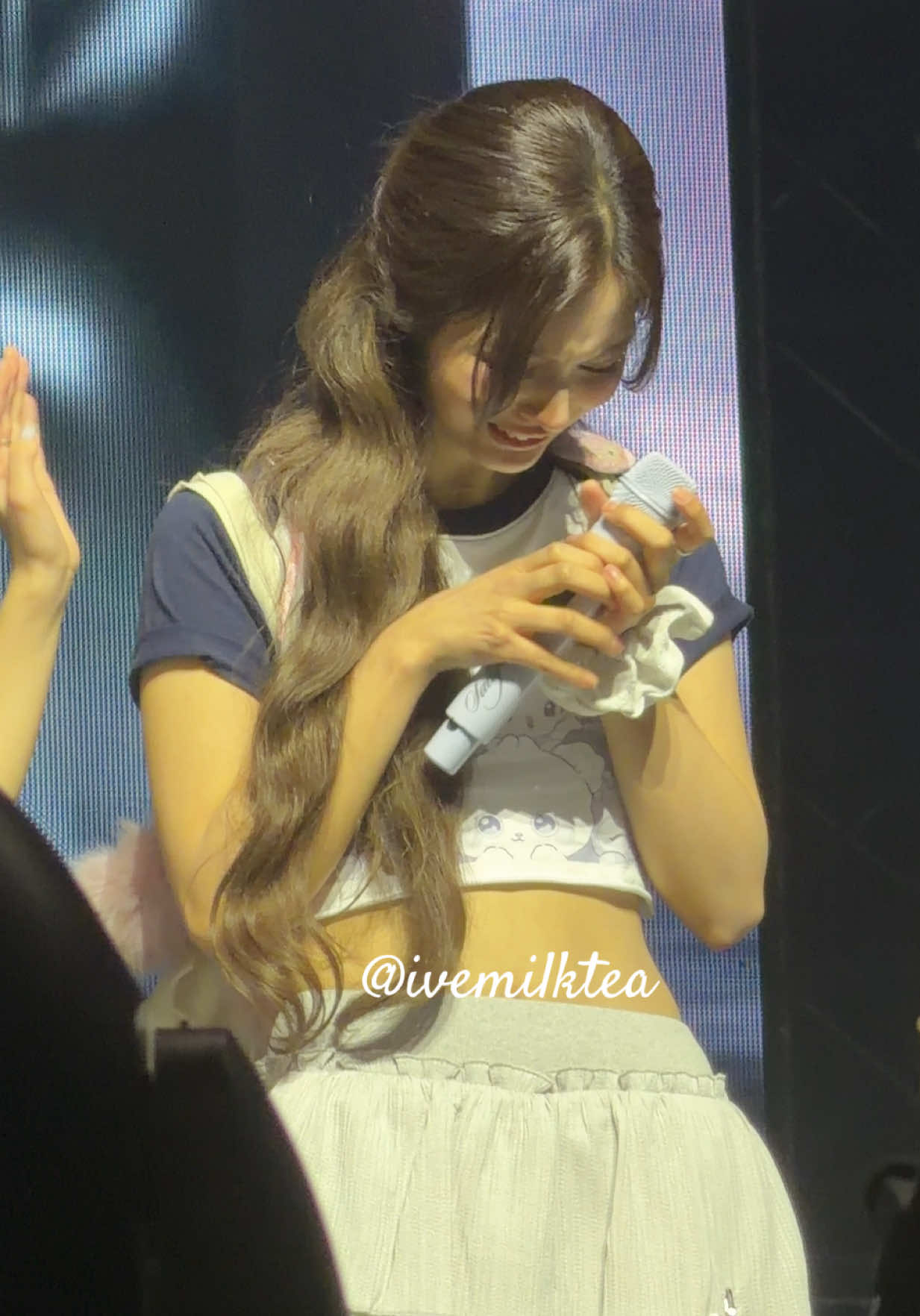 Sullyoon’s emotional ending speech in Singapore to NSWERS #nmixx #엔믹스 #sullyoon #설윤 #zerofrontier 