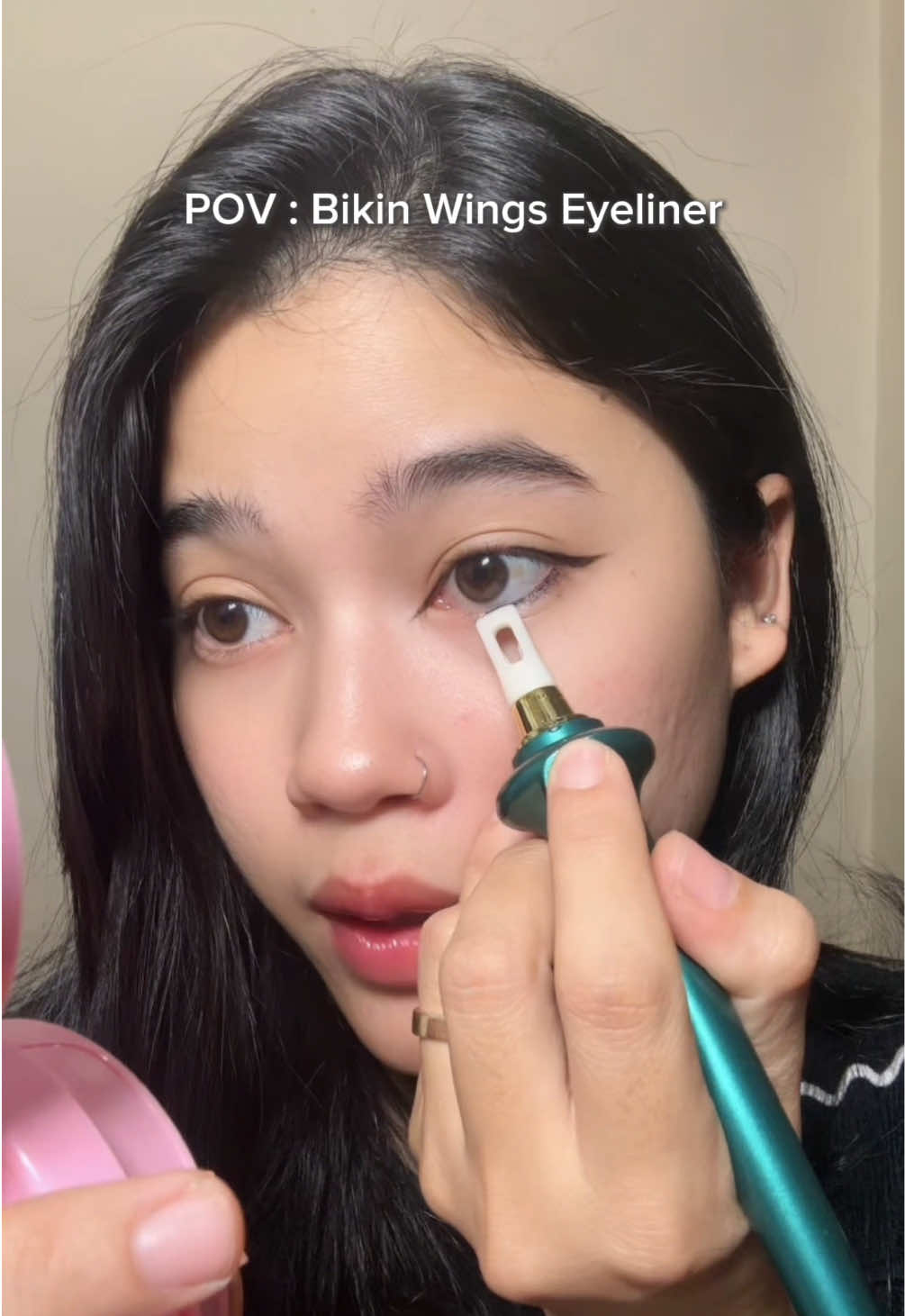 Penemuan ✨ #Eyeliner #eyelinertutorial #eyelinerhack #eyelinerhacks #eyelinertips 