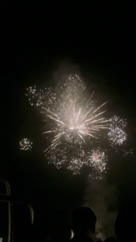 #deep #song #repost#foryoupage#fireworks @𝐒𝐞𝐫𝐜𝐞𝐭_𝐚𝐜𝐜 @🌀🌀 