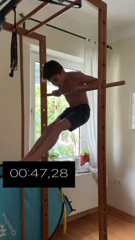 Bin dabei, mein Slow muscelup zu verbessern hat jemand noch Tipps? #foruyou #viral #calisthenics #muscleup #Gymnastics 