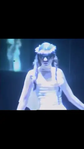 Morgane Dubled for Alexander McQueen 2004✨ —— Follow to discover more iconic archive runways from avant-garde designers —— #alexandermcqueen #morganedubled #aesthetic #model #Runway catwalk iconic creativity fyp fashion vira