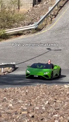 Da sieht zu lustig aus 😂😂#lambo #lamborgini #lustig #haha #green 