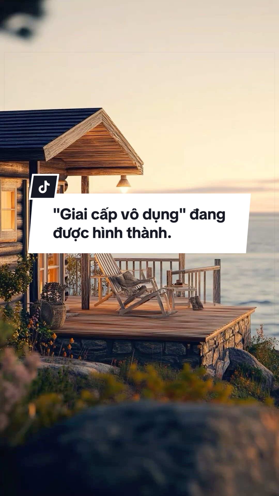 Sự nhục nhã tột cùng của thập kỷ tới không phải là bạn bị bóc lột nữa. Mà sự nhục nhã tột cùng là bạn thậm chí không còn đủ tư cách, không còn đủ giá trị để hệ thống thèm bóc lột. Khi chi phí duy trì một con người cao hơn lợi ích họ tạo ra, quy luật tiến hóa xã hội sẽ lạnh lùng gạt họ ra rìa.#CoChanThat #mindset #PhatTrienBanThan #TuDuyThanhCong #invest 