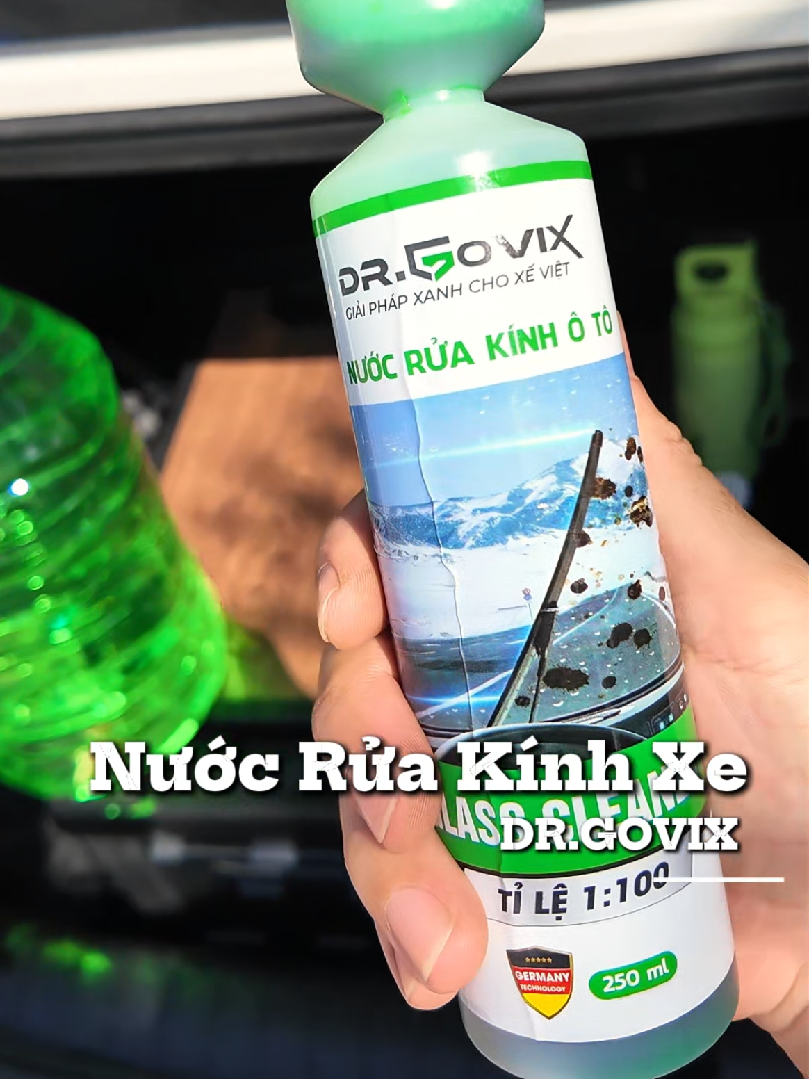 Nước rửa kính Govix sạch kính dưỡng gạt #phukienoto #govix #oto 