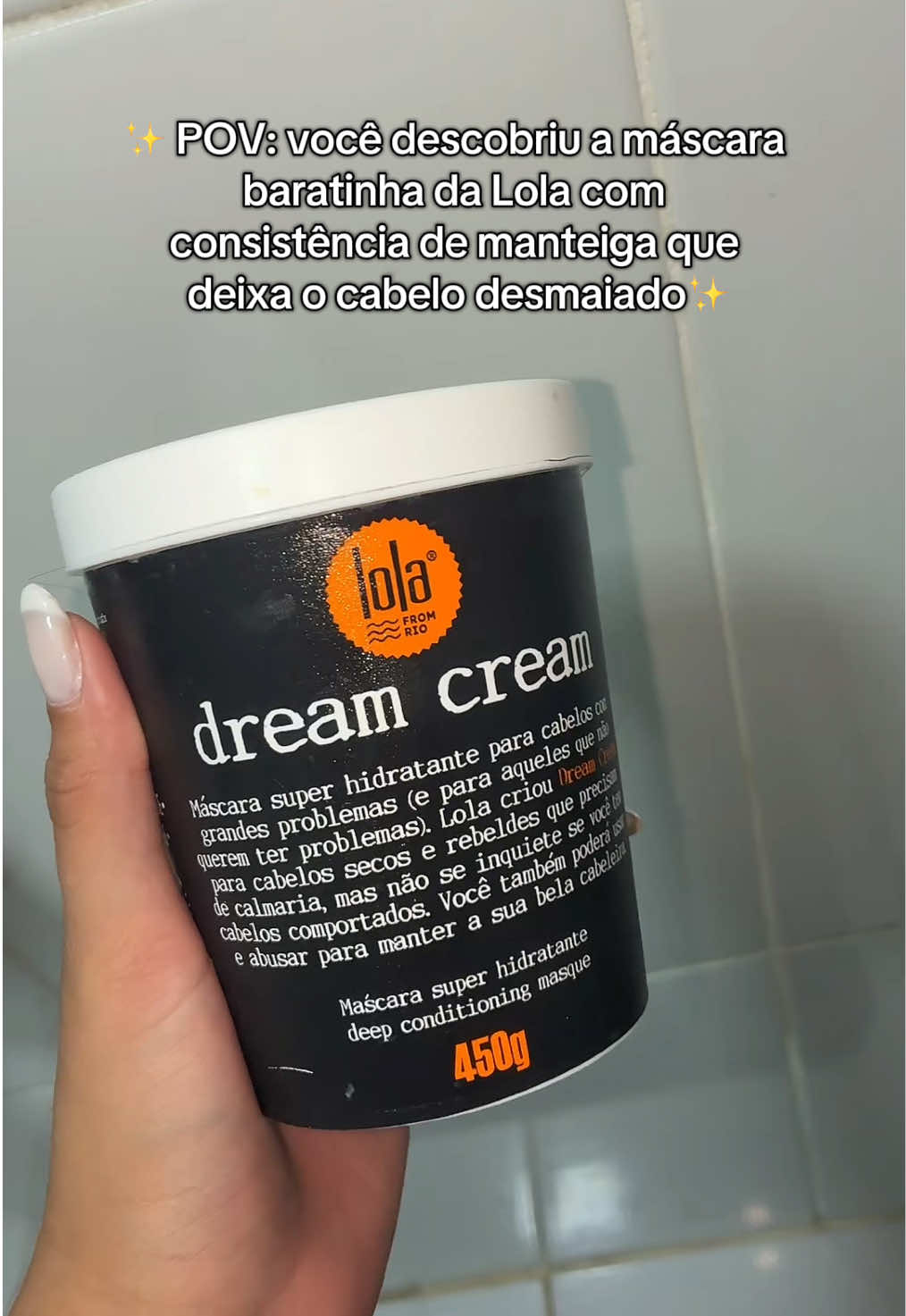 Consistência de manteiga, rendimento incrível e um cabelo super macio depois da aplicação.  A Dream Cream da Lola é uma das máscaras queridinhas para quem busca hidratação e menos frizz sem gastar muito ✨  #cabelos #lola #tiktokshop #foryou 