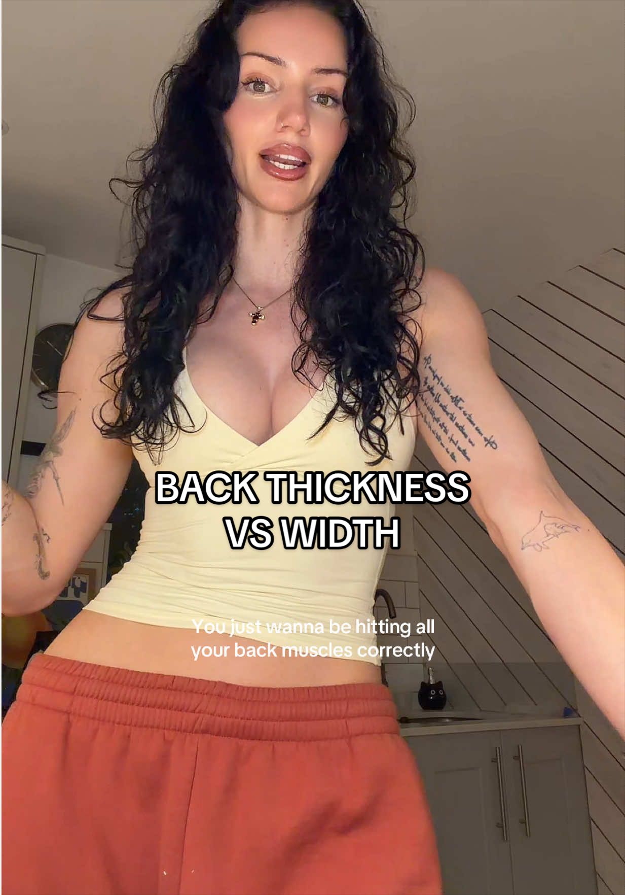 Replying to @chels come train effectively with the ladies on my program (Team Ascend) 🖤 #girlswholift #workoutsforwomen #backthickness #backworkoutforwomen #upperbodyworkoutsforwomen 