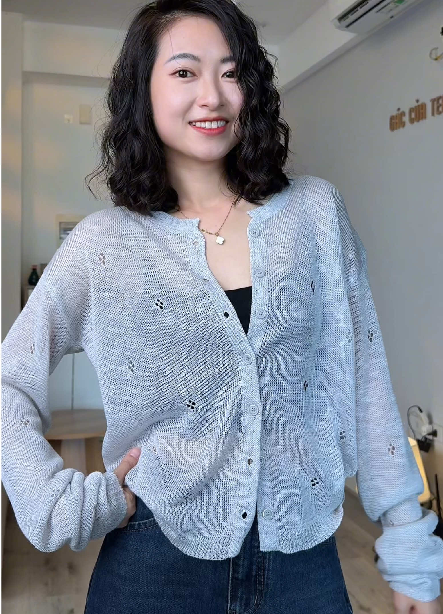 Cardigan xinh xỉu #cardigan #aokhoacmong #aoluoidibien #traphamm56 