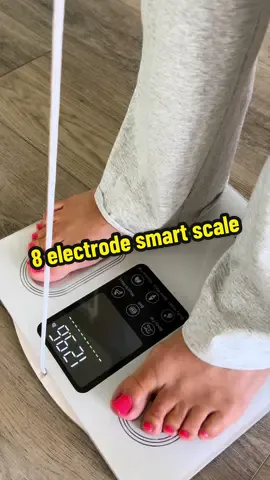 An 8 electrode, dual frequency smart scale that makes tracking your health easy! @arboleaf  #arboleaf #smartscale #healthjourney #fitnessjourney 