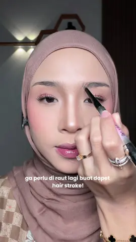 kecanduan pake pencil alis nya @MlenDiaryID #mlendiary #eyebrowpencil #pensilalis #pencilalis2in1 