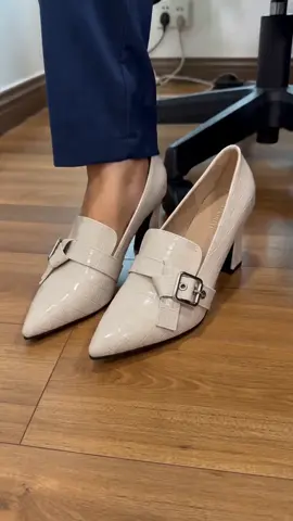 Women's Stiletto Heels, Pointed Toe Slip-On High Heels, Business Office Shoes, Artificial Leather, Medium Width, All Seasons, Fashionable #heelscollection #womenfootwear #widewidthshoes #businessshoes #luxuryfootwear #pointedheels #womenshoesstyle #pointedtoeheels #elegantshoes #shoesfashion
