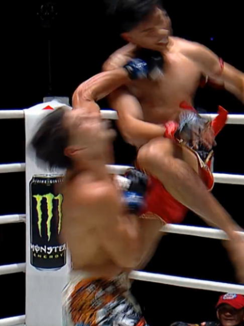 Một trận chiến kinh khủng 😱 Aliff và Ramadan Ondash đã có một màn so tài đầy quyết liệt tại ONE Fight Night 38 #onechampionship #onechampionshiptiktok #kenhbongda #mcv #mma #kickboxing #muaythai #kungfu
