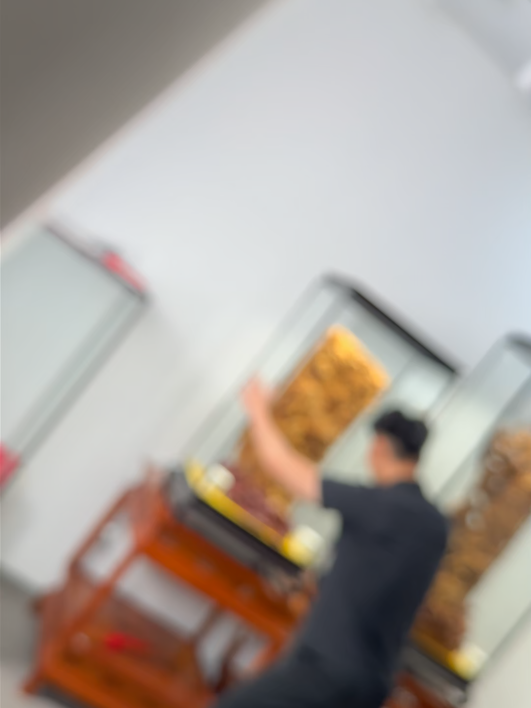 Gia Đình Gà gỗ hoàng đàn  biểu tượng dân gian quen thuộc đại diện cho sự sum vầy, ấm no và hạnh phúc #tuonggodeplive