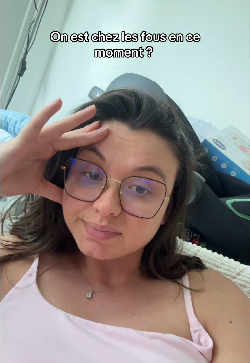 Mais y’a rien qui va en ce moment c’est quoi ce délire ?? 😭 donc c’est une femme qui en plus est mère ? Alors là j’arrive pas à comprendre 😂🫠 #grossesse #accouchement #polemique 