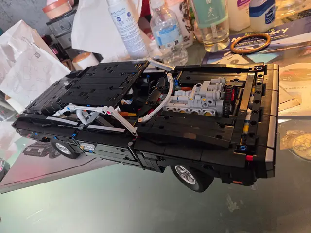 Après 1 journee et demi et de patience elle est montée magnifique je remercie @legofrance_official et @influenster pour ce magnifique cadeaux #collaboration gratuit 