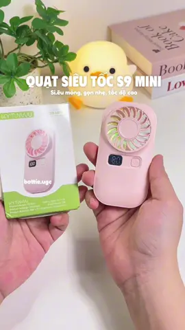 Trả lời @mì không 🧅 🥰 nhỏ xinh mà mát quá trời mát ❄️💦✨ #quatmini #quatcamtay #quattichdien #quatbotui #quatminicamtay 