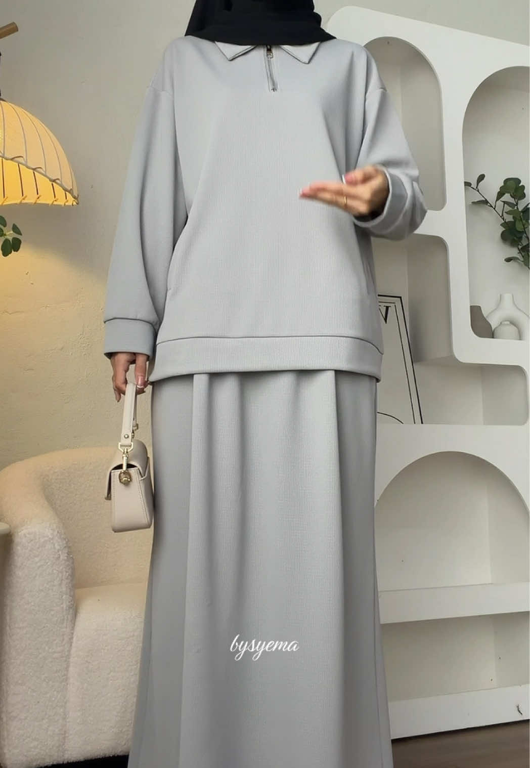 Set sweatshirt #setbaju #setbajuskirt #setbajucantik 