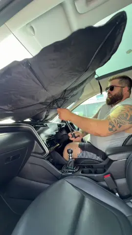 Windscreen sun shade #windscreensunshade #caraccessories #tiktokmademebuyit #summersale 