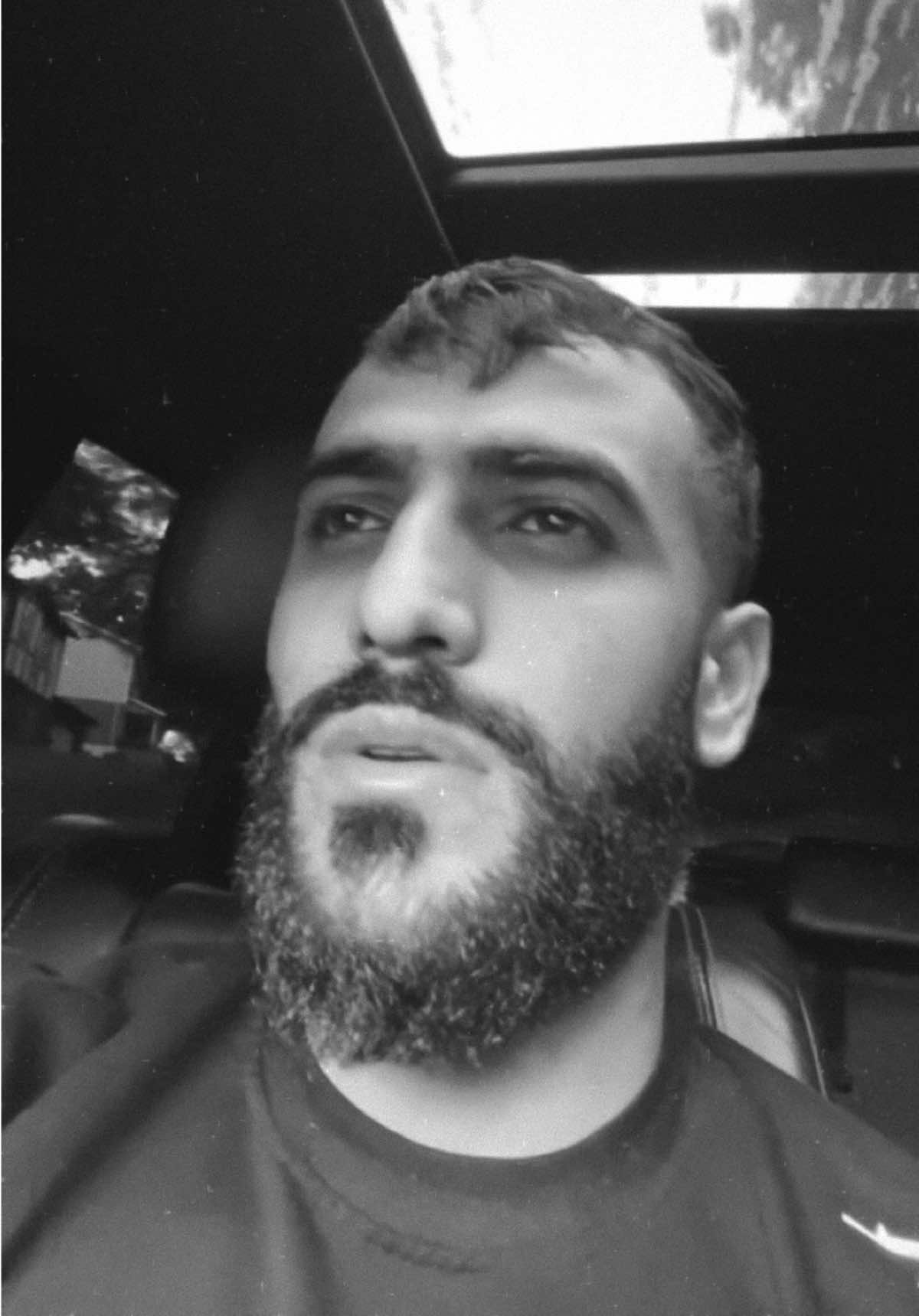 سبحان الله وبحمده سبحان الله العظيم 