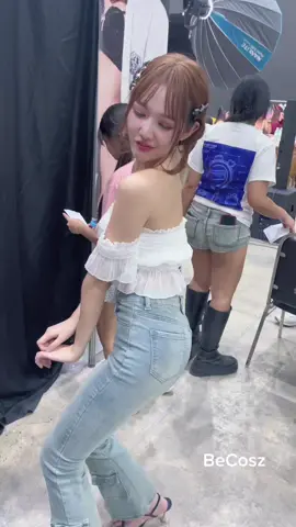 Guest จากเพจ Avidolfanpage น้องคือใครน้าาา ใครรู้เมนต์บอกหน่อย #cosplay #cute #anime #gravure #เทรนด์วันนี้ 