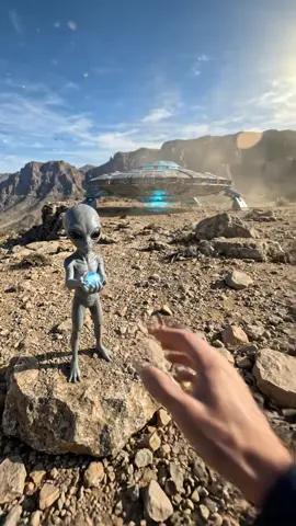 POV: Unedited Real-Time Contact with an Actual Alien (No CGI)#alien #extraterrestrial #firstcontact #alienlife #scifi #fyp