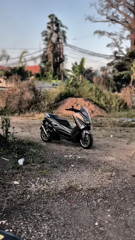 Nyore with you kapan ya? #nmaxmodifikasi #nmaxbali #nmaxold #nmax #fyp 