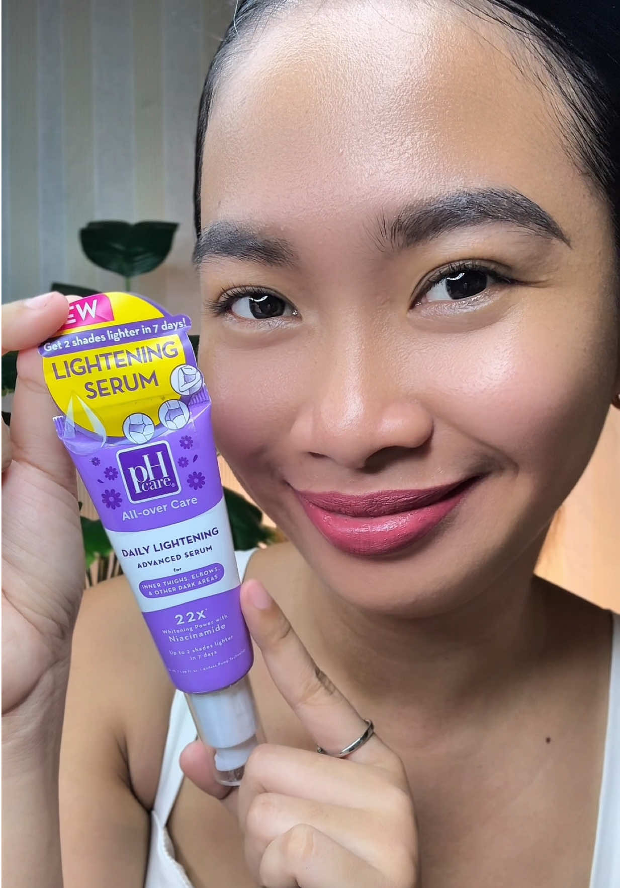 I’ve been trying the pH Care Lightening Serum lately, and I’m honestly impressed with how lightweight and non-sticky it feels. It’s formulated with Niacinamide and Vitamin C to help brighten the appearance of intimate areas and support a more even-looking skin tone. A small self-care step that helps me feel more confident. Available now in my yellow basket. Go get yours now!🤍 @pH Care Philippines  #pHCare #pHCareAllOverCare #lighteningserum #skincare #bodycare