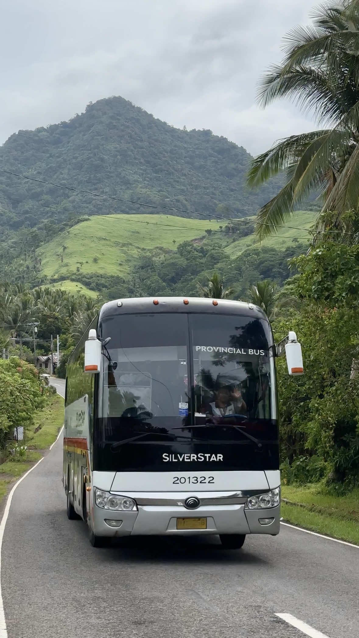 SilverStar #201322 Yutong ZK6122HD9 #businphilippines #busspottingph #busspottingphilippines #foryoupage 