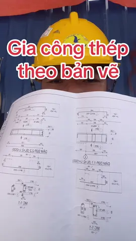 Gia công thép nhìn bản vẽ và ra đề tay cho a e thi công  . Chẳng bao lâu lên làm tổ trưởng#vincons #vinconstuyendung #foryou #fyb #thohan 