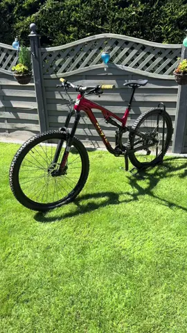 🔥2025 Whyte T160S🔥  Large frame 29”x27.5” £1295 Like new Check out our brand new website (link in bio) to sell your bike for cash today! 💰