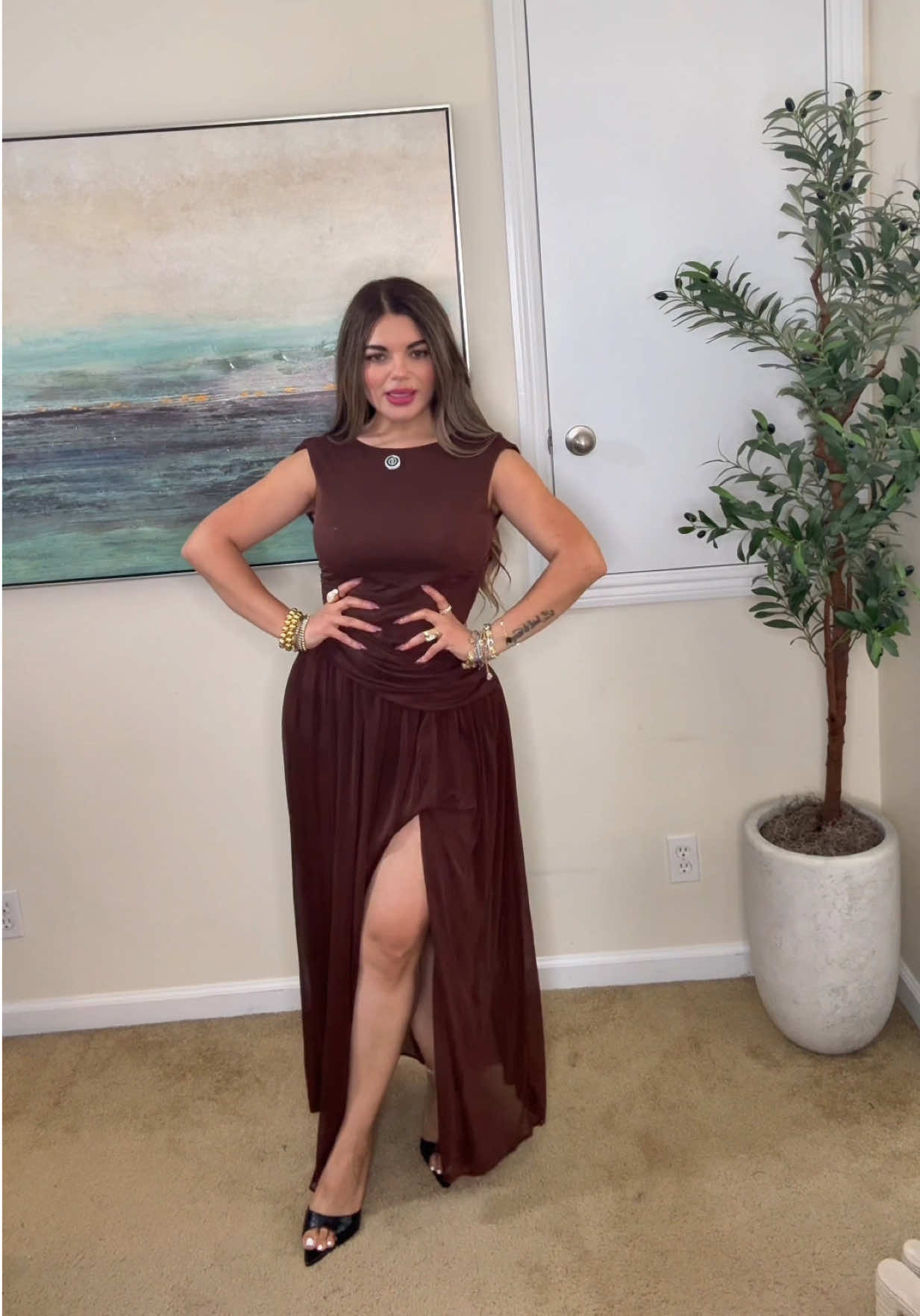 para sus vestidos de fiesta te recomiendo mucho @CurvySweet-US ✨ este estilo de vestido es muy elegante, lo puedes encontrar en diferentes colores #TikTokShopSummerGlow #tiktokshopcreatorpicks #dealsforyoudays #vestidoselegantes #curvysweet  