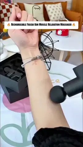 🔥 Rechargeable Fascia Gun Massager Body pain aur muscle soreness ka easy solution! 💆‍♂️✨ ✔️ Deep Muscle Relaxation ✔️ Neck, Back & Shoulder Relief ✔️ Powerful Vibration Massage ✔️ Rechargeable & Portable 💰 Rs. 1999 Only 🚚 FREE Delivery All Over Pakistan 📩 Inbox Now To Order! #FYP #ViralProducts #TikTokMadeMeBuyIt #MassageGun #PakistanTikTok 