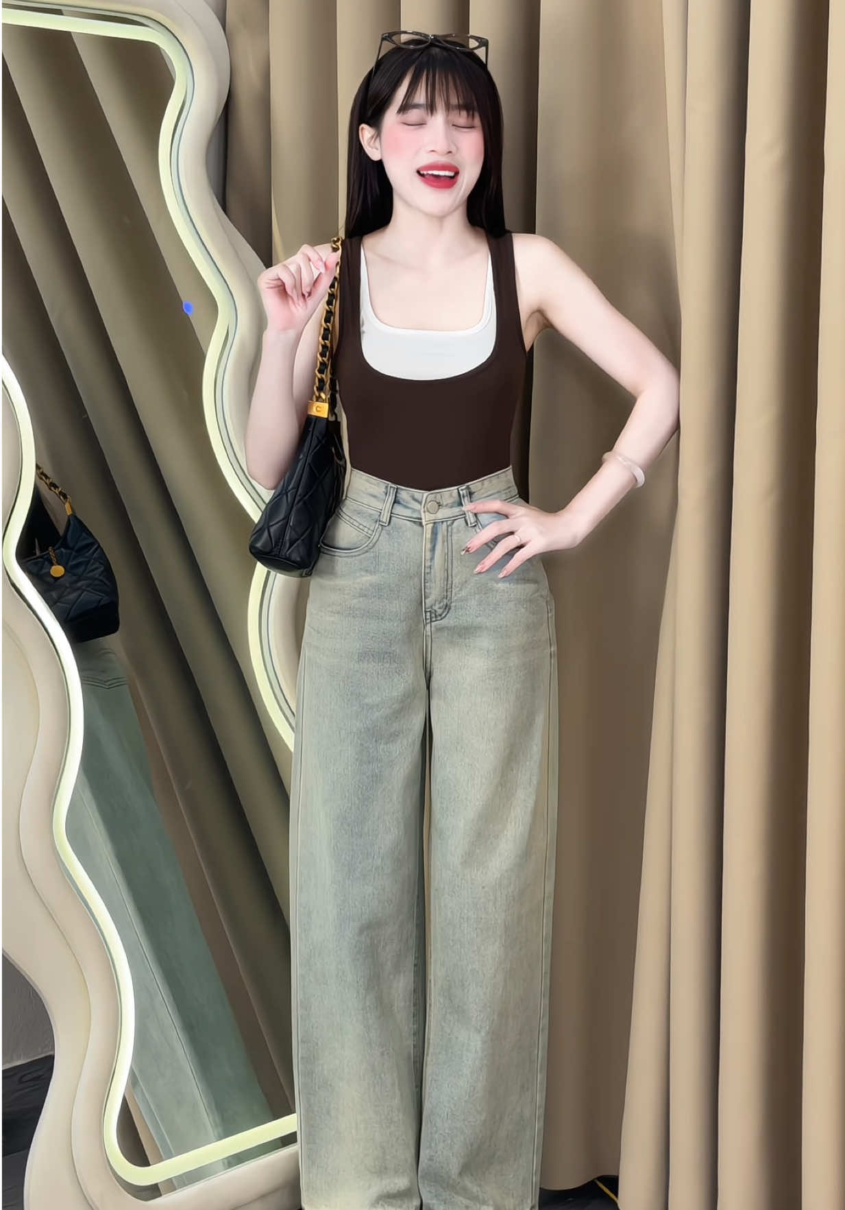 Quần jean suông màu mặc sang mà dễ mix đồ nha #quansuong #xuhuongtiktok #thoitrangnu #tinhxinhclothing 