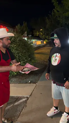 Quieres 2 tacos o los duplico?  @No se lo que paso el viejon408 
