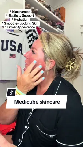 The Koreans know a thing or two about skincare, and this collagen cream is proof. ✨ Packed with skin-loving ingredients like niacinamide and collagen, it’s designed to help support hydration, improve the look of elasticity, and leave your skin feeling soft, smooth, and refreshed. #medicube #medicubeskincare #skincare @medicube US Store 