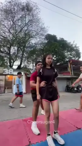 挑戰成功 #partnerstunt #sports #cheerleading #funny #challenge 