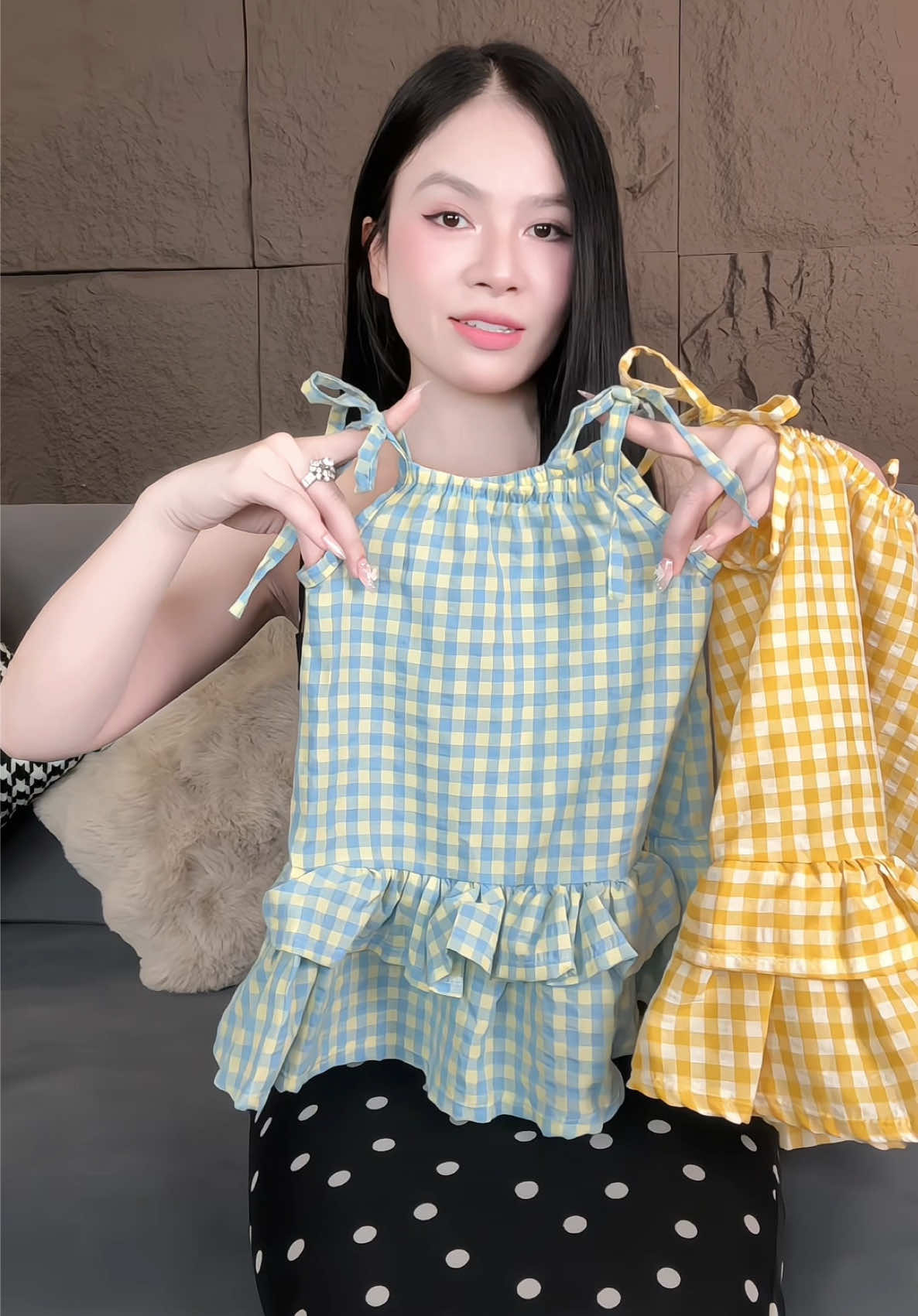 (TC05) Mở bán x Tặng Kèm Kính