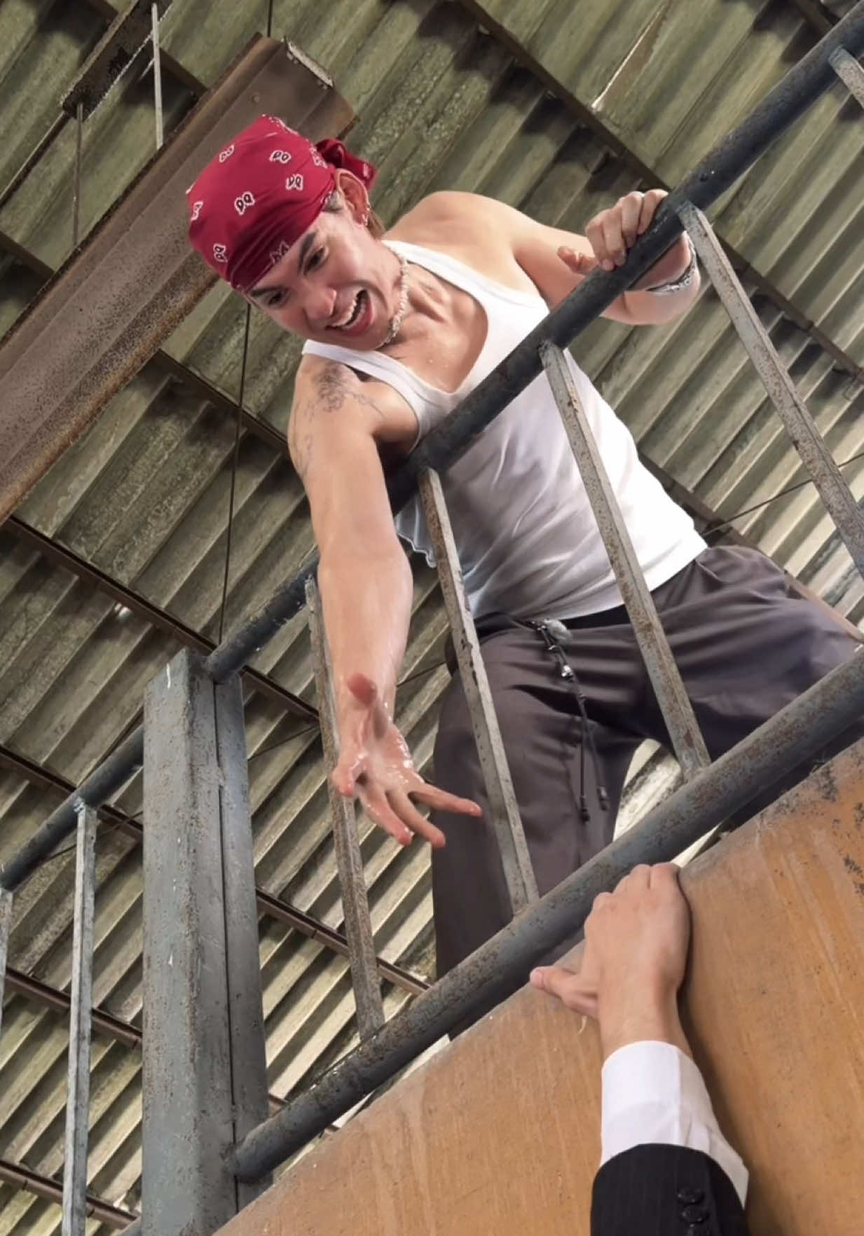 จบเรื่องเหงื่อ ใช้ Old Spice 💪🏻🔥 #oldspice 
