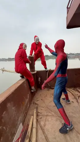 Spiderman Vs Moneyhiest Part 2 Parkour Pov Challenge #extreme #stunt #parkour #challenge #moneyhiestvsspiderman 