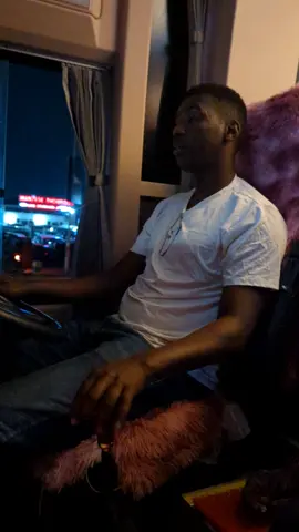 Navigator ya kwanza bongo.....