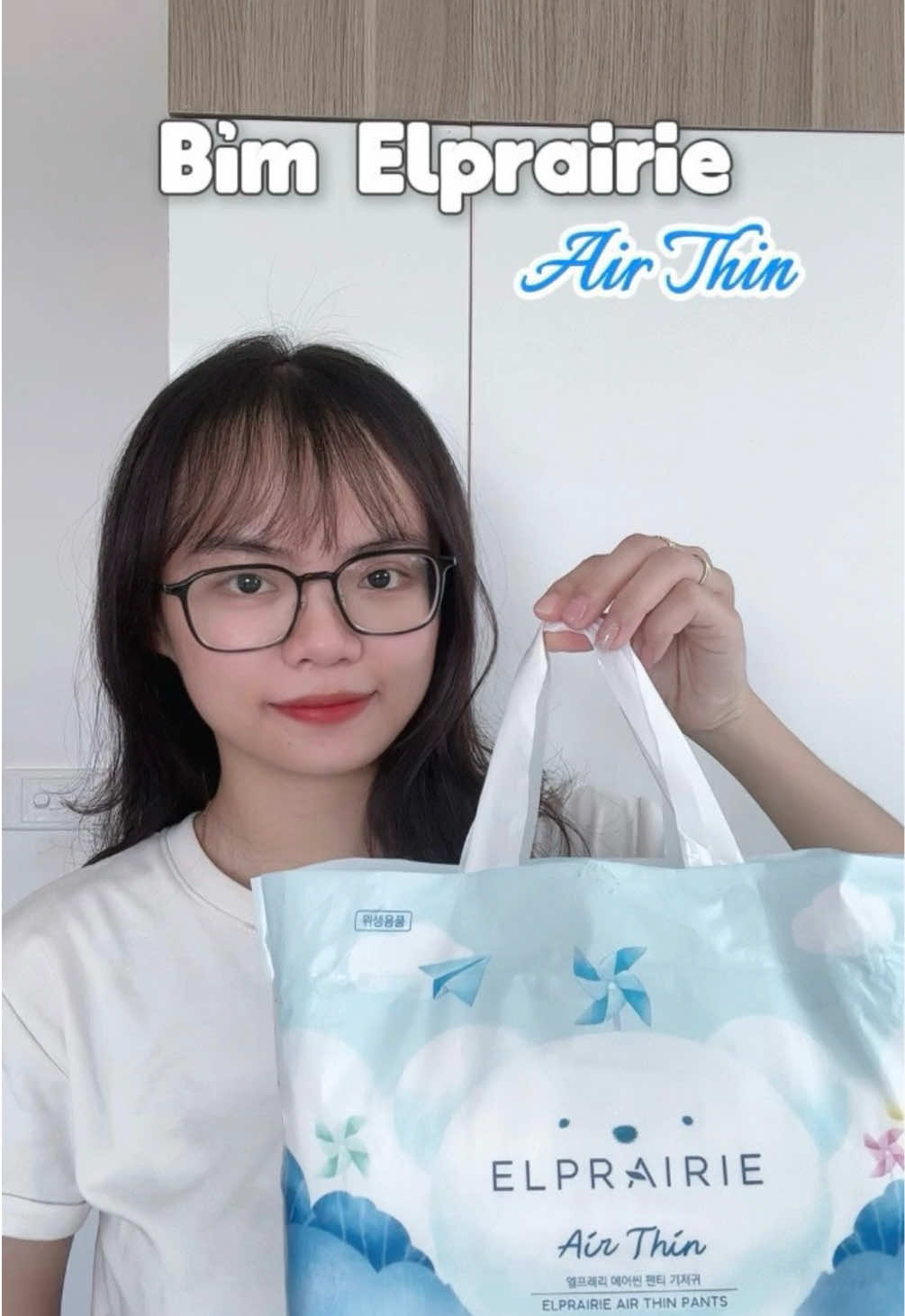 Bỉm Elprairie mỏng mềm thấm hút đỉnh lắm nha các mẹ, đóng vào mùa hè cho con là chân ái luôn nha #hawaybaby #elprairie #bimquanchobe #taquanchobe #bimchobe 