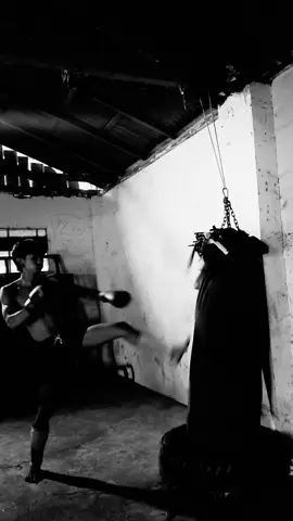 #kickboxing #foryoupage #viral #fyp #mma 