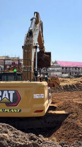What Did You Want To Be Growing Up❓😂 #construction #operator #heavymachinery #excavatoroperator #foryoupage 