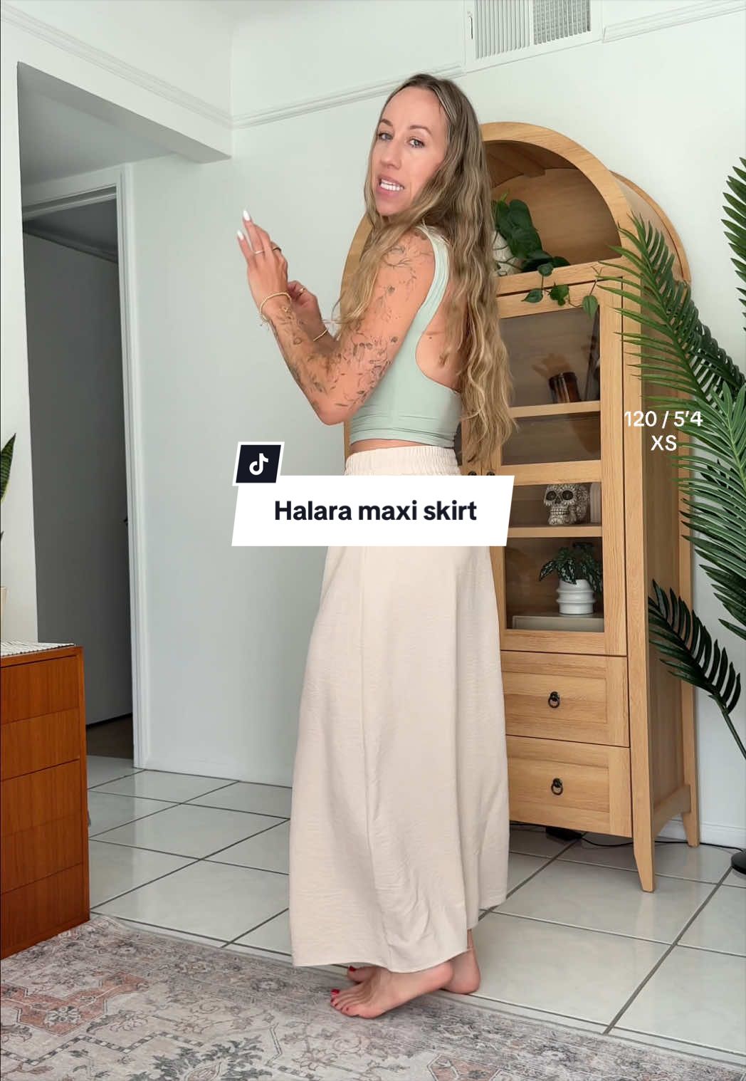 Halara linen-like maxi skirts for summer  @Halara_official  #maxiskirt #halaraskirt #halara #dealsforyoudays #summervibes 