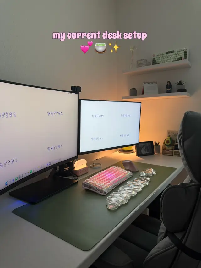 this is your reminder that we all start our comfy cozy work space somewhere! 🫶🏻 I started working remotely almost 3 years ago & had a very tiny screen and a very basic keyboard. The screen was given to me for free but because I was scrinting all day, I would get headaches. My keyboard was very flat & I did not have a cushion rest for my wrist so I would get wrist and forearm pain 🥲 I wanted a standing desk so my husband DIY’d one, It still works amazing today. thank God for him 💕  Buying office things can be costly, do not rush the process! I am so thankful with God for allowing me to build a cozier space after years & grateful in the brands that trust me with their lovely products.  #desksetup #workfromhome #cozyspace #strawberrymatcha #deskinspo  @GravastarTikTok @UGREEN.US @tecknet.office @HUANUO @SOLAKAKA Direct @Aula @FURYCUBE Official Store @Noshinku @Logitech @apple 