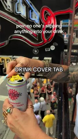 No🐝 & no💊 ladies & gents. I bought it to save my nails… stayed for the drink cover 🍻✨