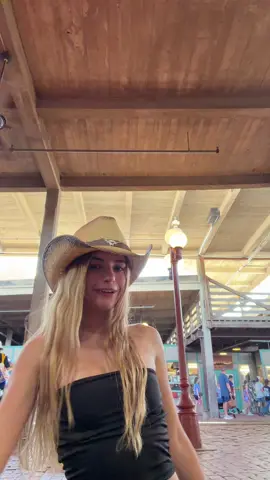 el lejano oste 